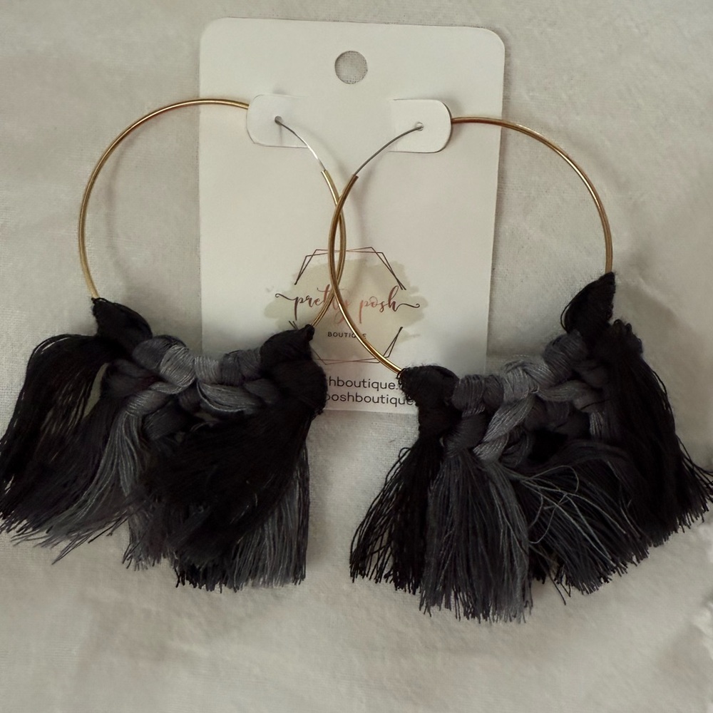 NWT - Pretty Posh Boutique Black and Gray Tassel Hoop Earrings
